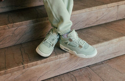 Nike Air Jordan 4 Retro Abundance / Seafoam
